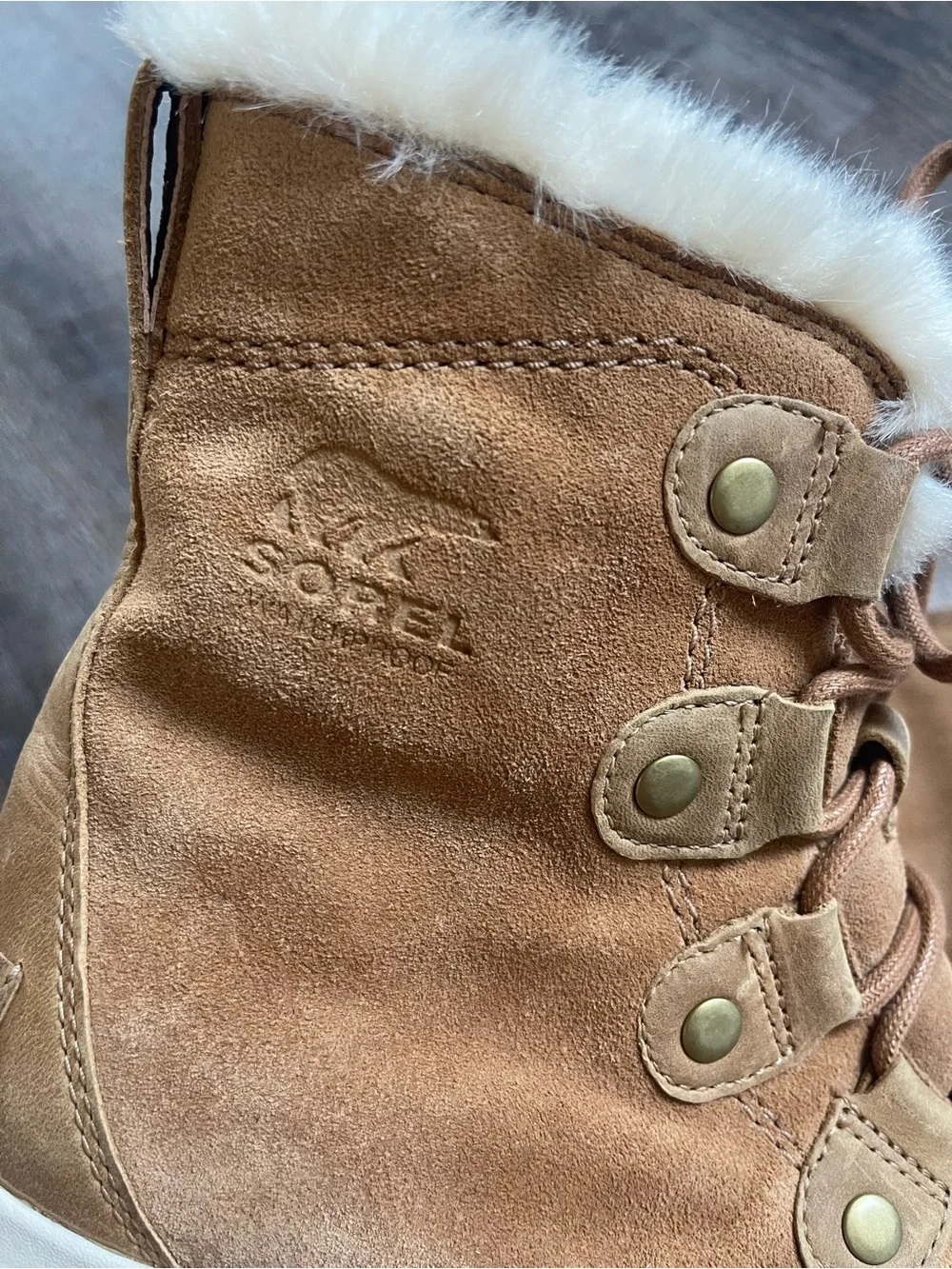 Sorel Explorer Joan camel leather waterproof boots